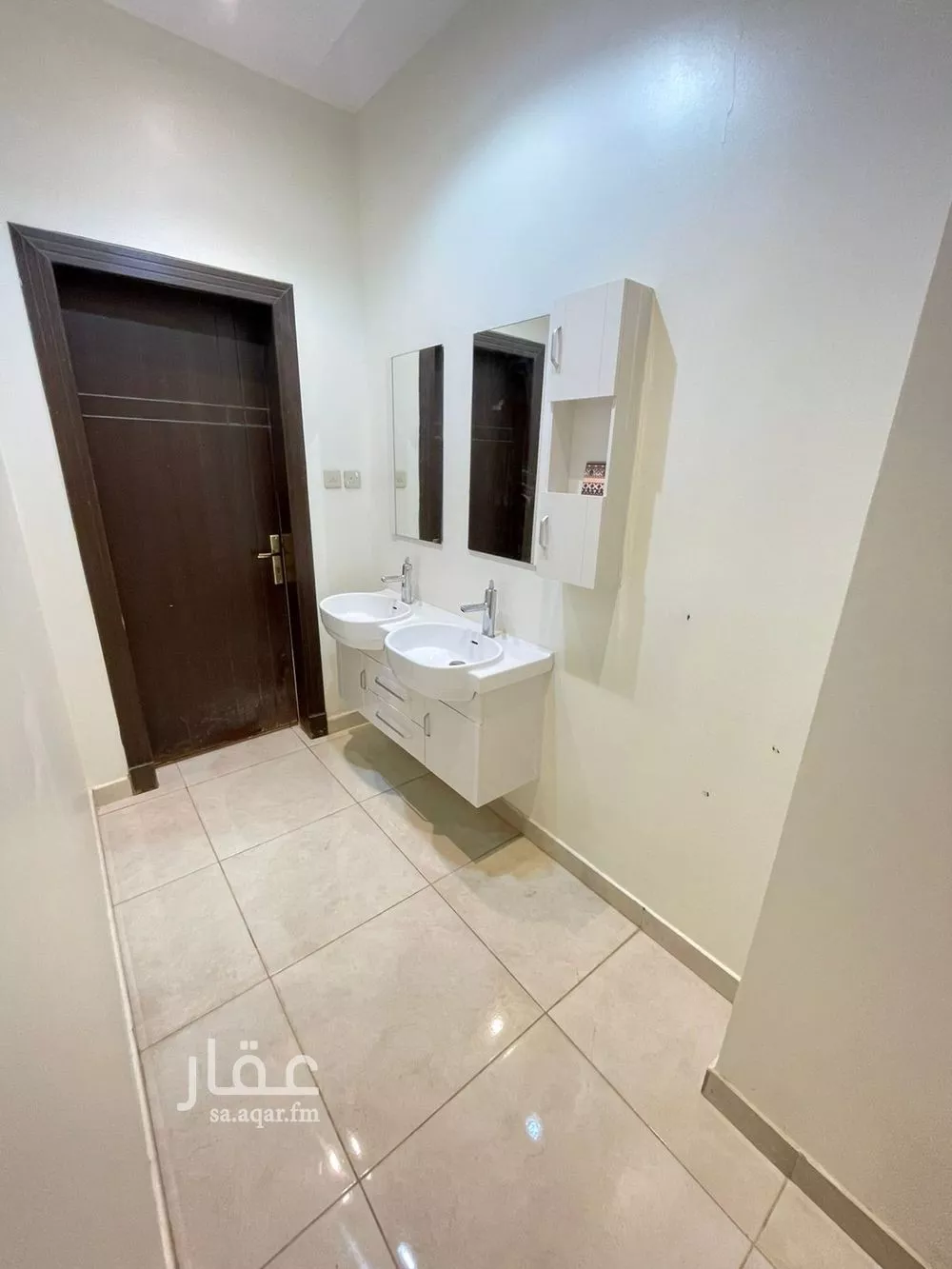 شقة 1 غرف في النرجس 3