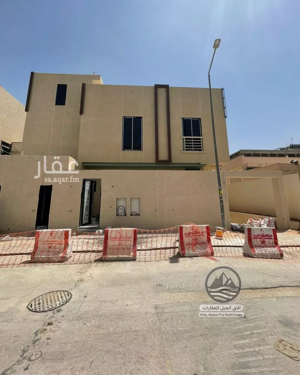 3 bedroom floor in Al Olaya 2