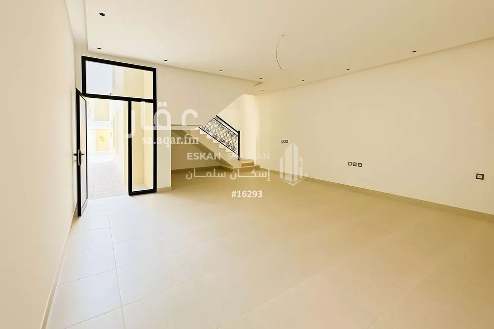 فيلا 12 غرف في الامواج 5