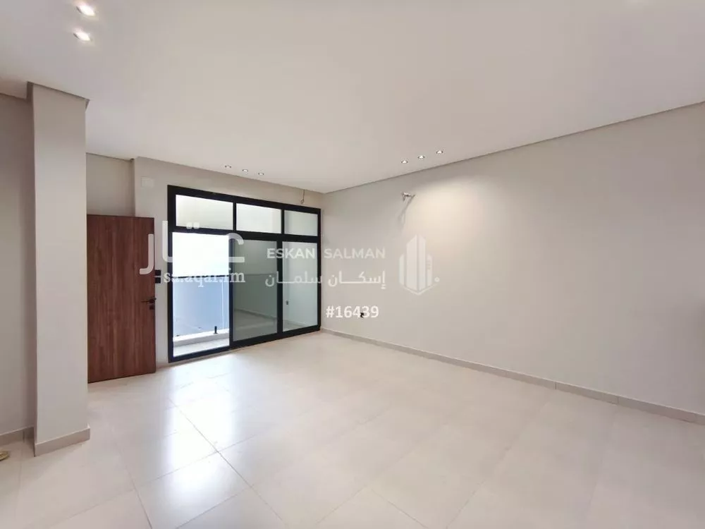 فيلا 7 غرف في العكيشية 2