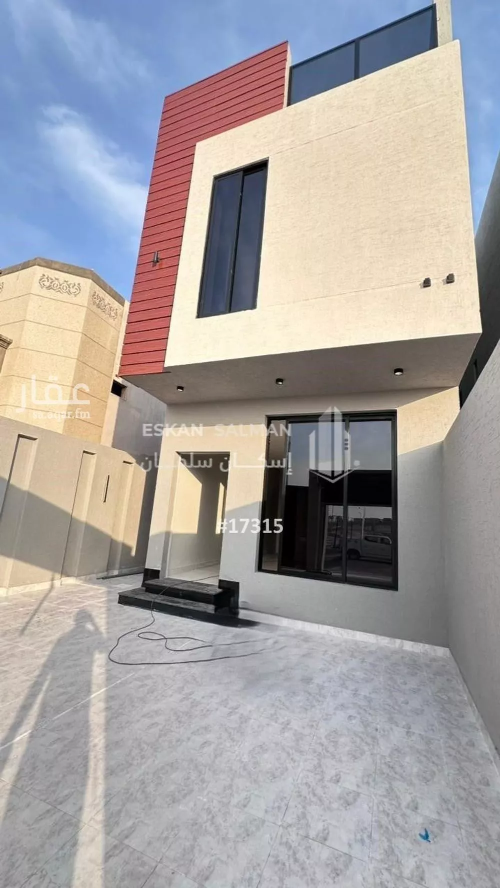 فيلا 7 غرف في العقيق 2