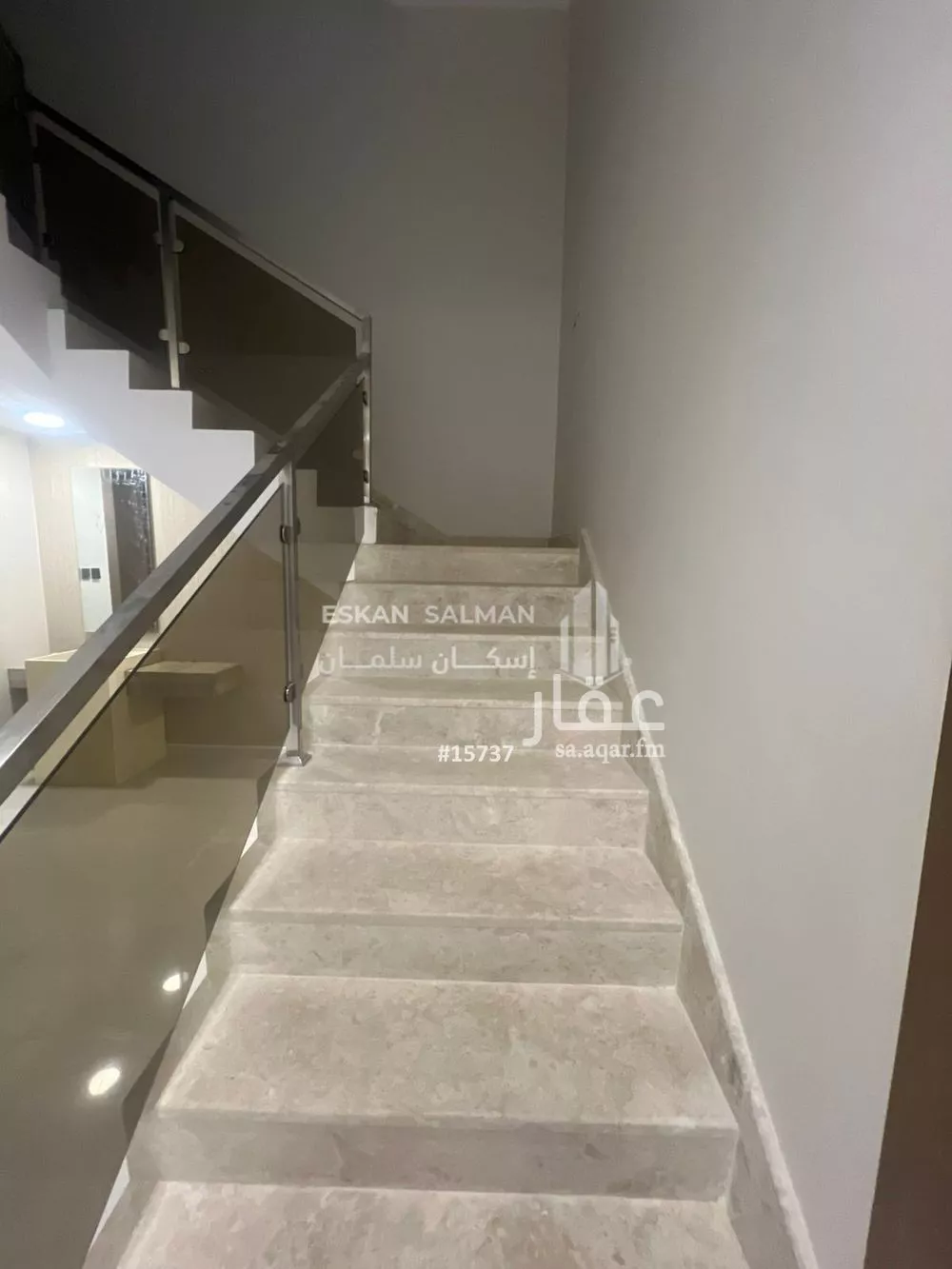 فيلا 7 غرف في الفاروق 4