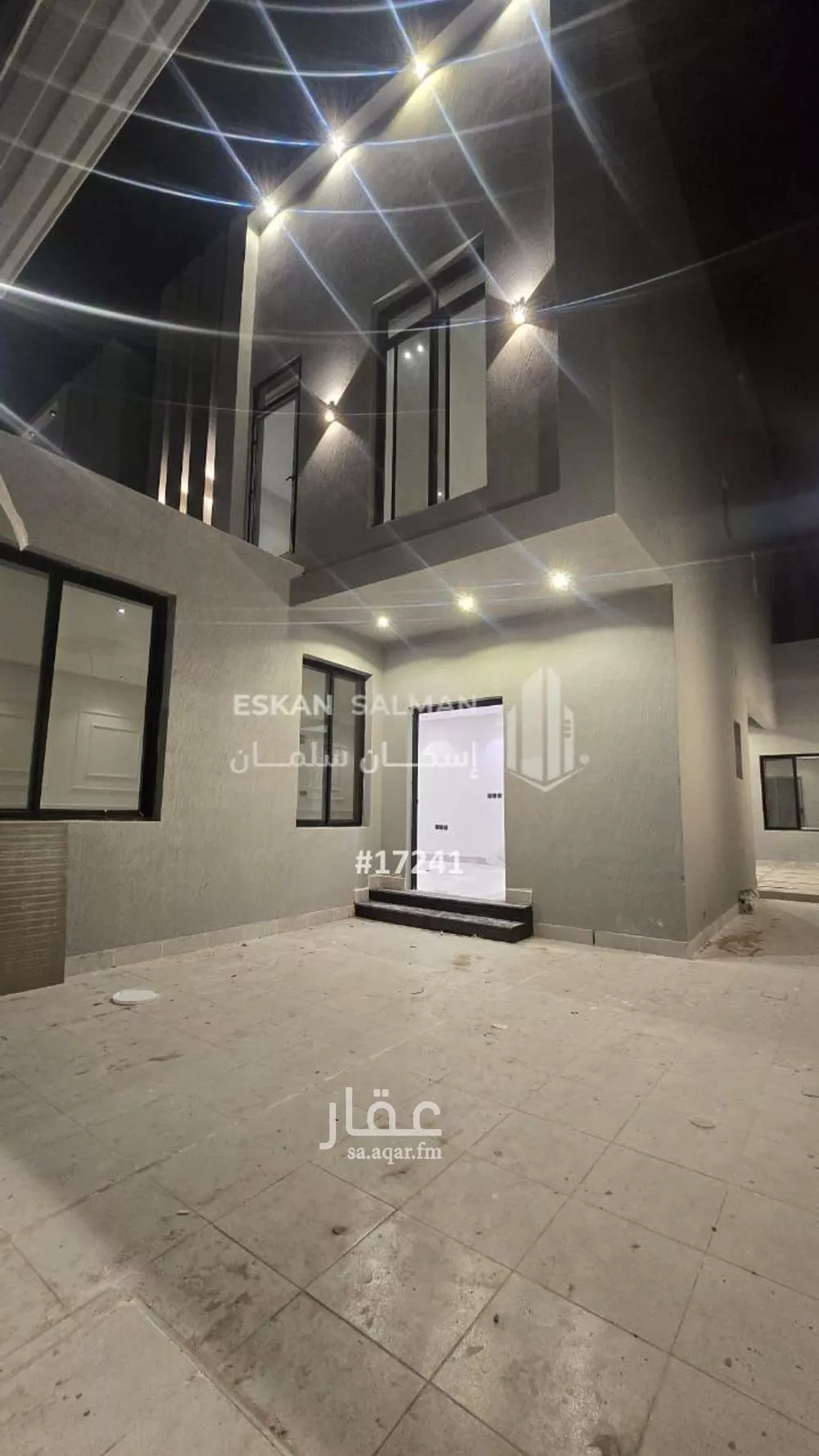 فيلا 8 غرف في العقيق 4