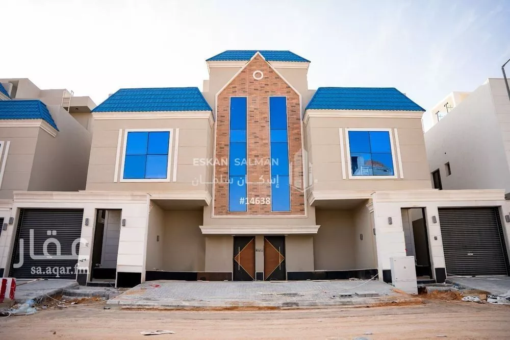 شقة 5 غرف في الرمال 1