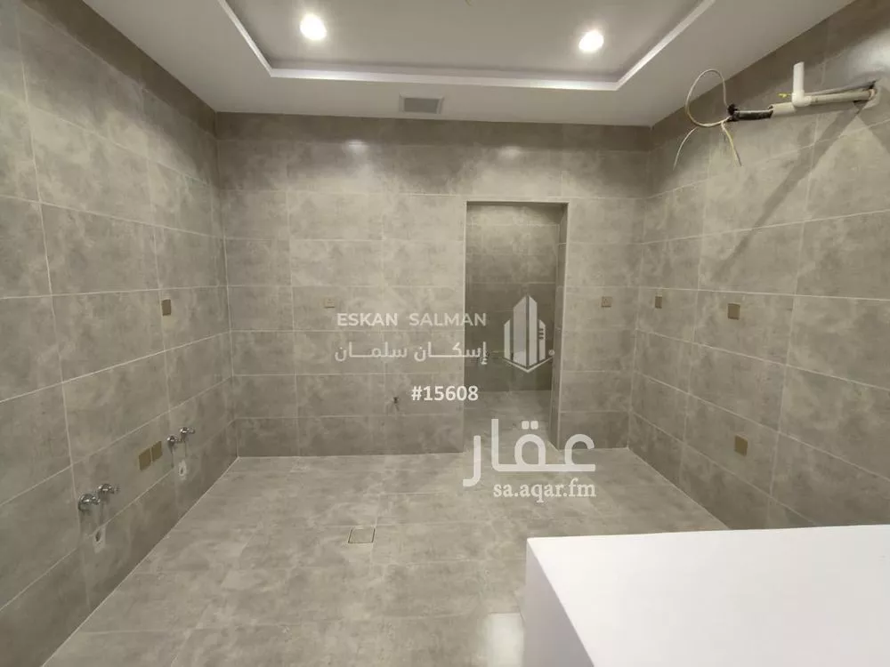 شقة 4 غرف في الصفا 5