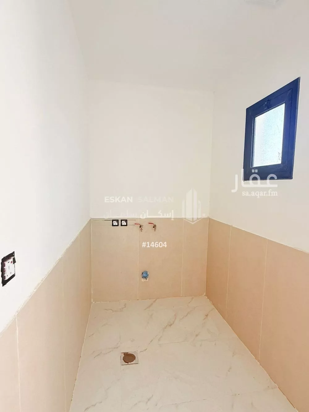 فيلا 8 غرف في اللؤلؤ 4