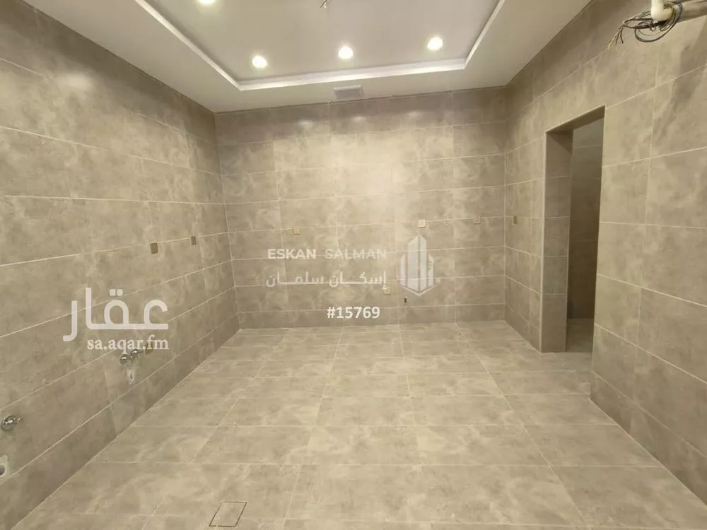 شقة 5 غرف في الصفا 3