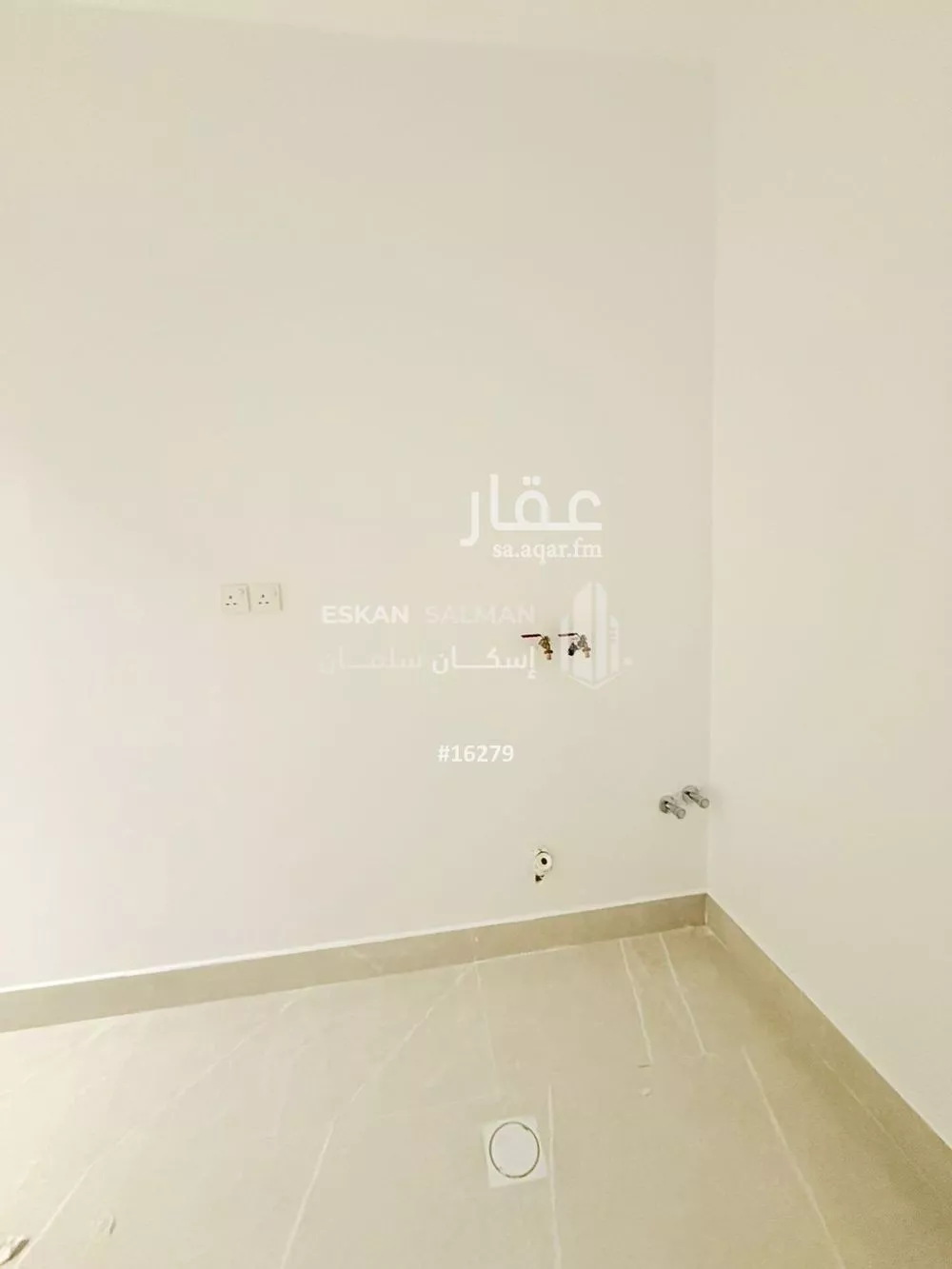 فيلا 9 غرف في الشعلة 4