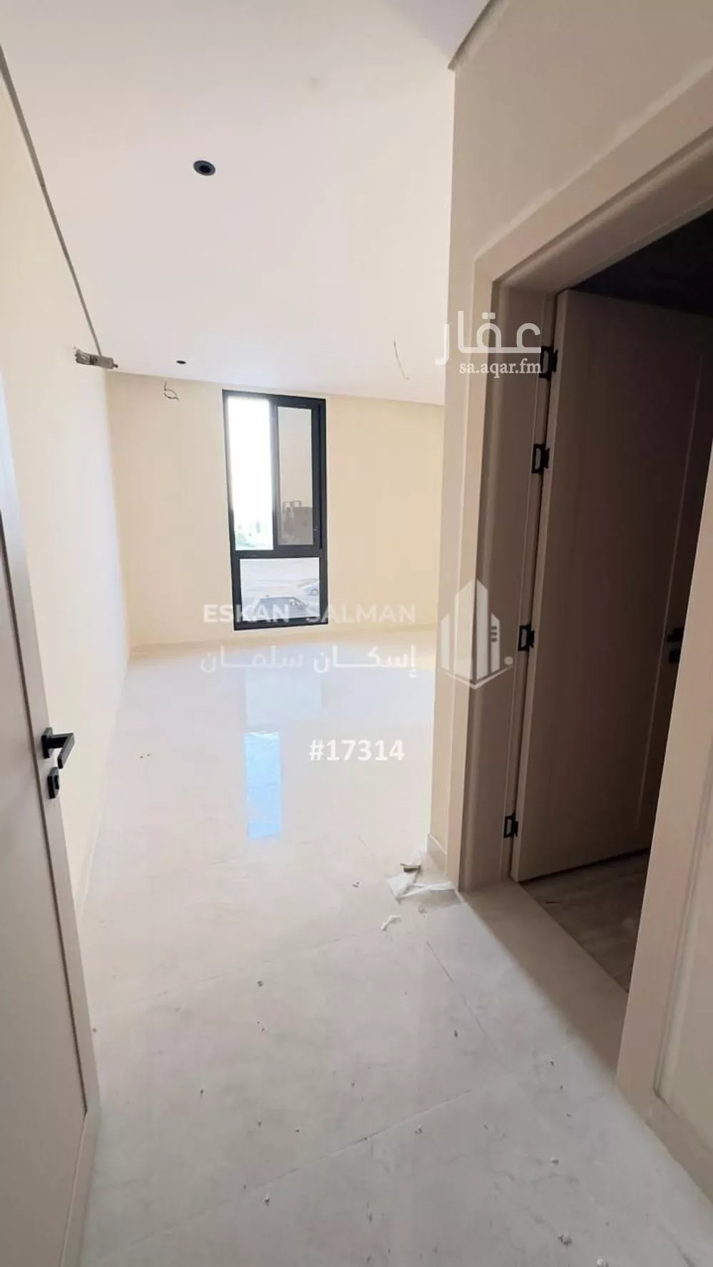 فيلا 6 غرف في العقيق 4