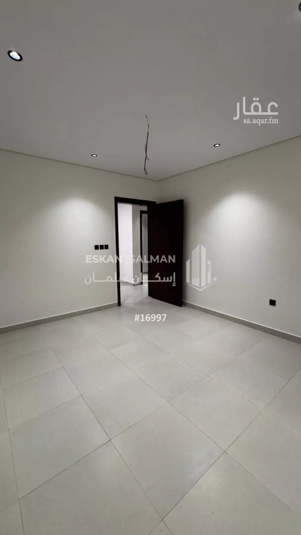 شقة 5 غرف في الواحة 5