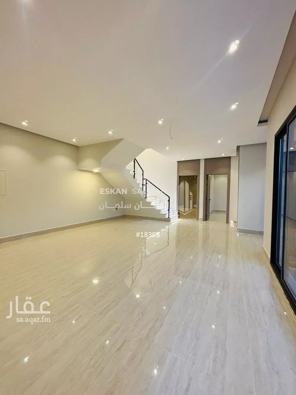 فيلا 9 غرف في ضاحية الملك فهد 3