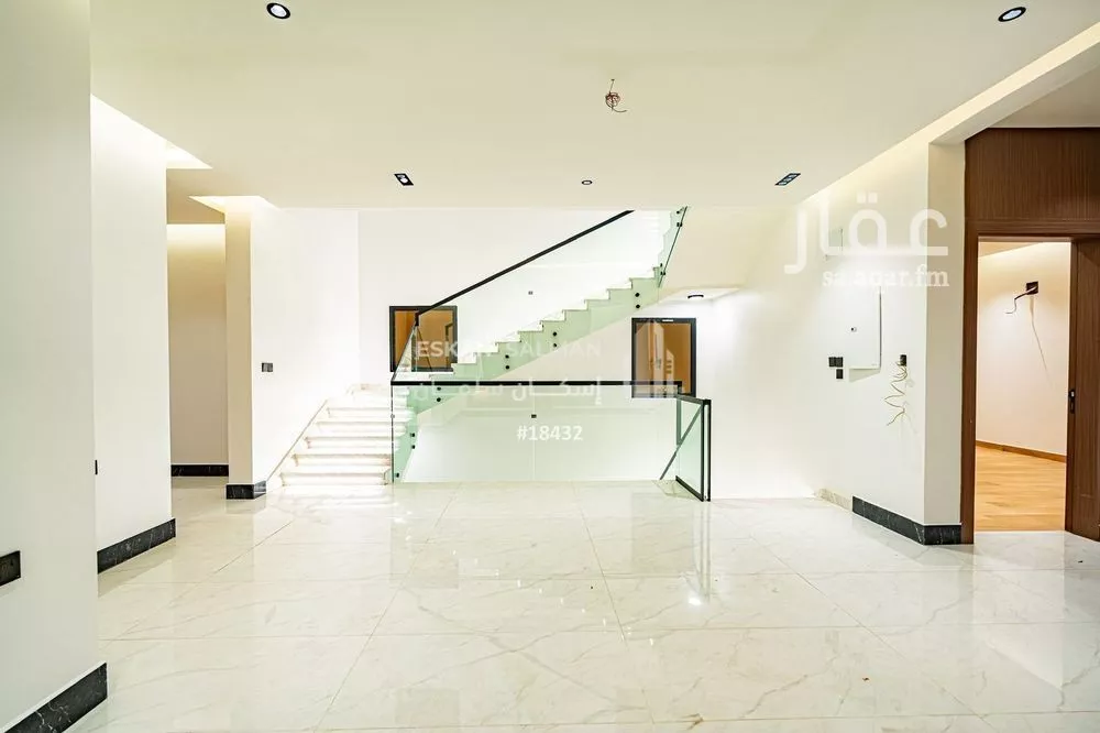 فيلا 9 غرف في الشعلة 5