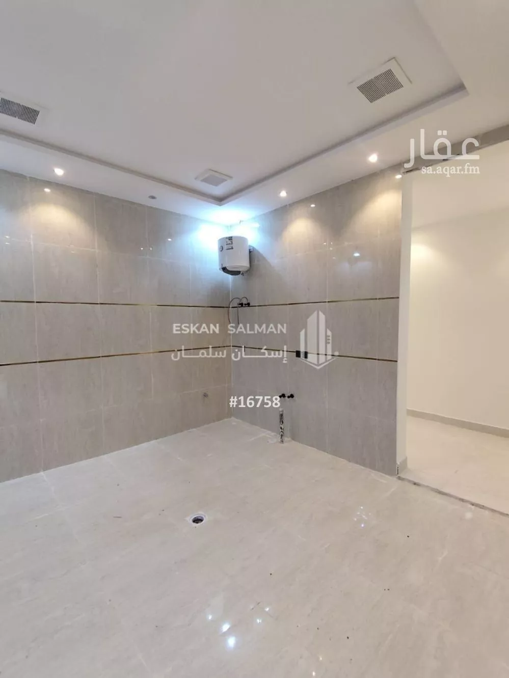 شقة 6 غرف في طيبة 4