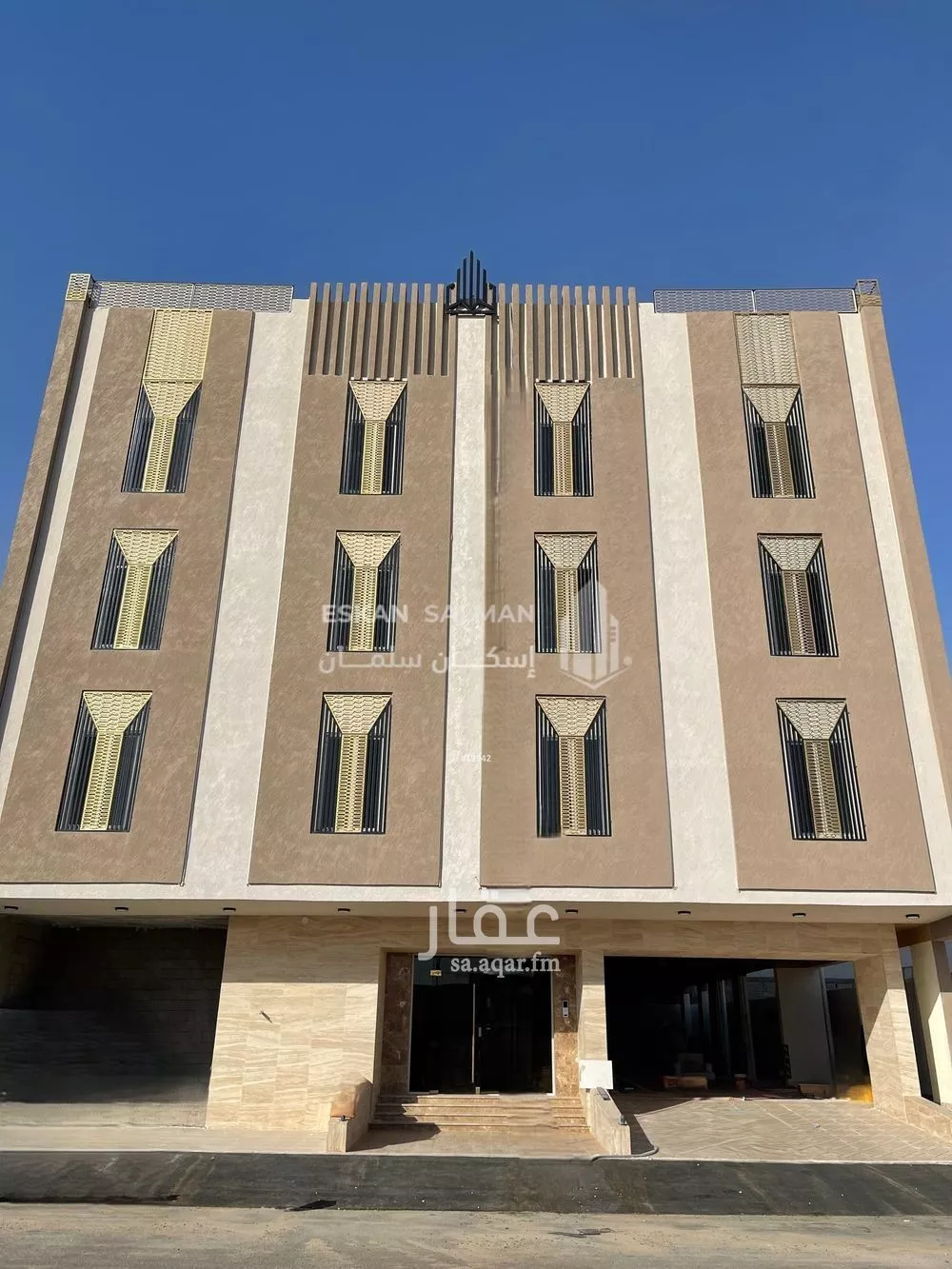 شقة 6 غرف في الملك فهد 1