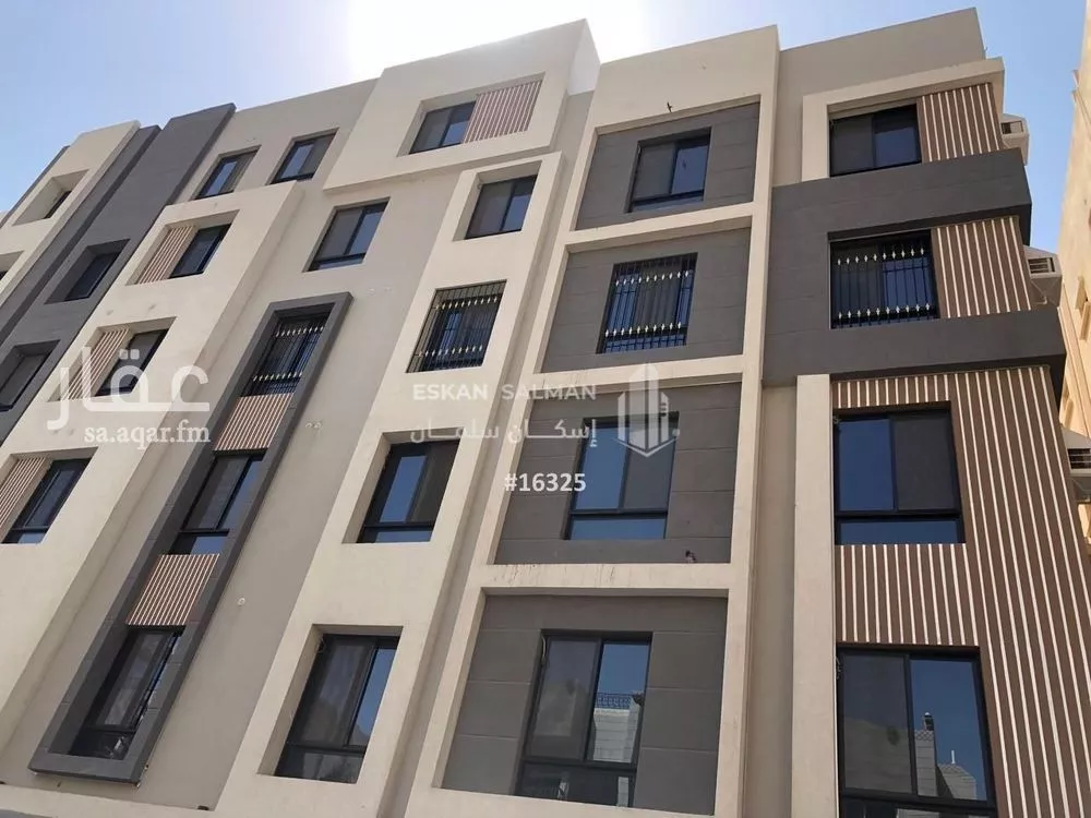 شقة 5 غرف في الصفا 1