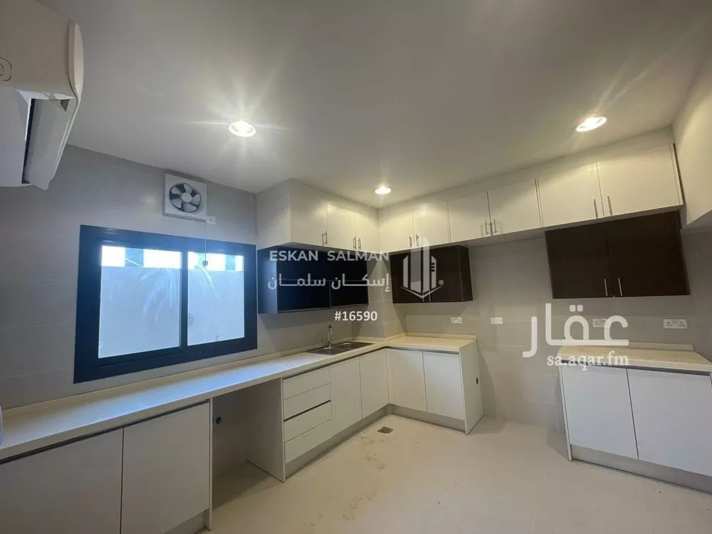 فيلا 4 غرف في الصوارى 5