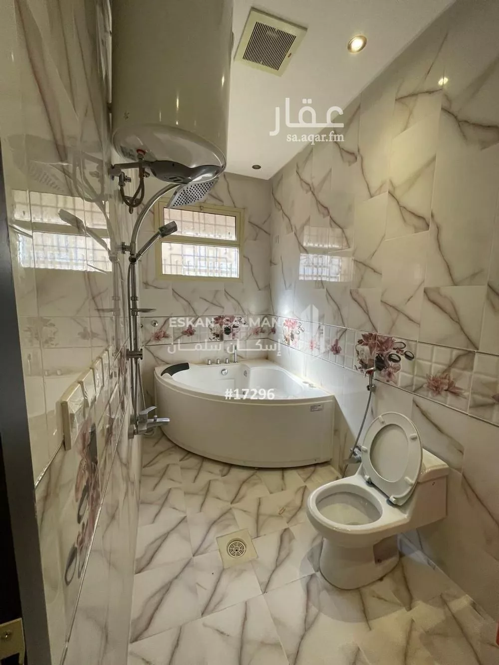 8 bedroom villa in Dhahrat Al Badiah 2
