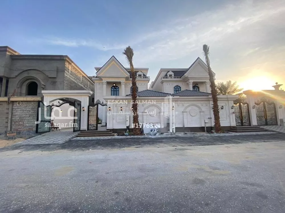 فيلا 9 غرف في الشراع 1