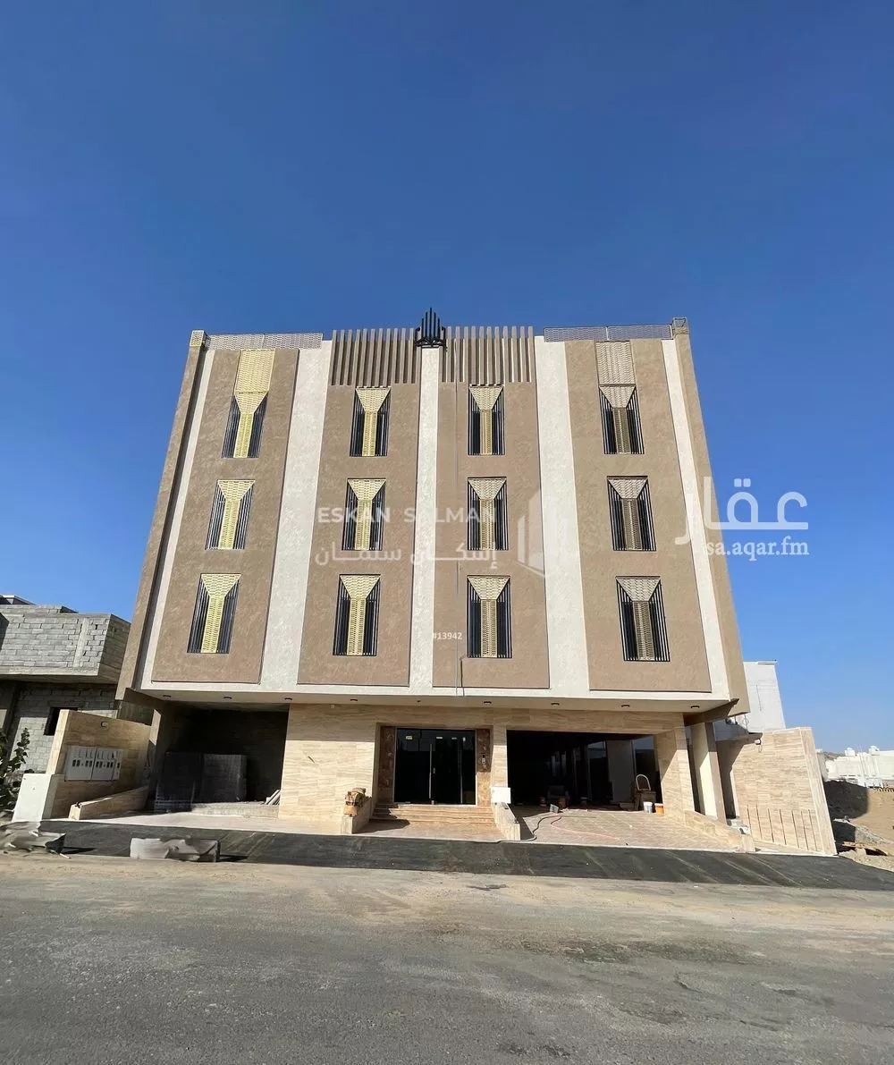 شقة 6 غرف في الملك فهد 2