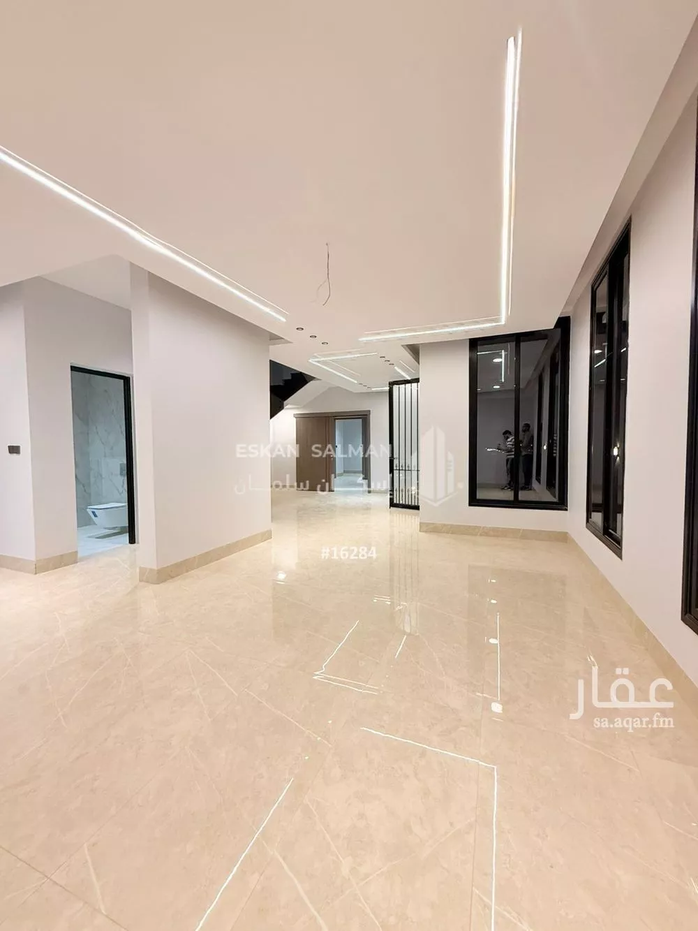 فيلا 9 غرف في الشعلة 5