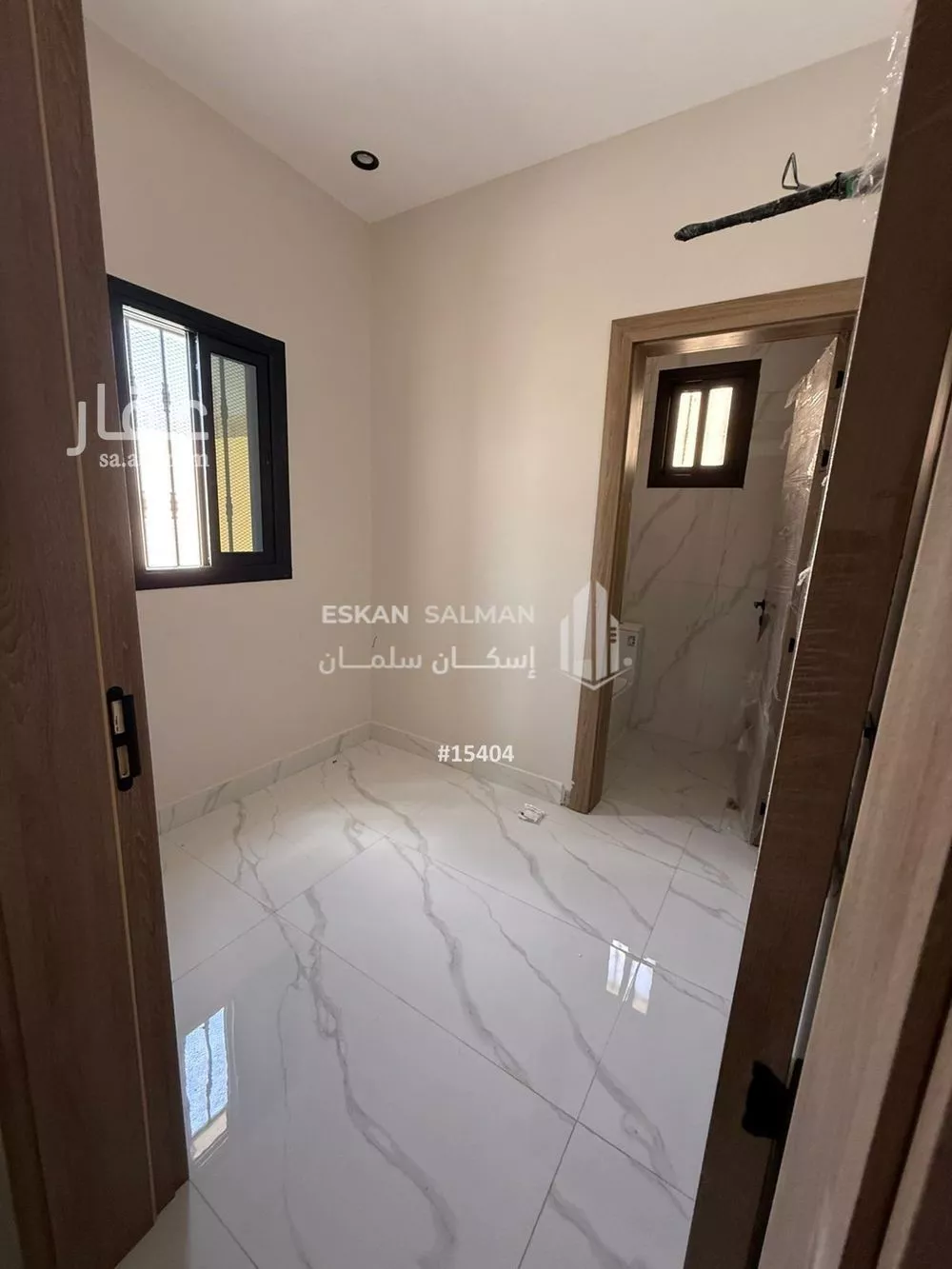 فيلا 9 غرف في الدفاع 4