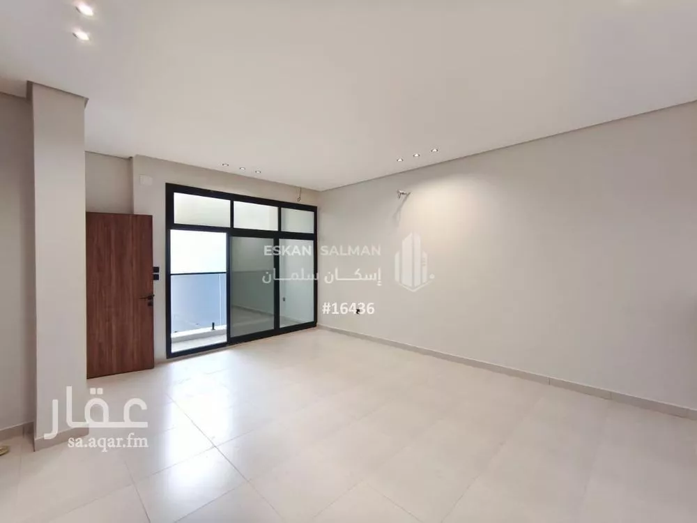 فيلا 7 غرف في الملك فهد 5