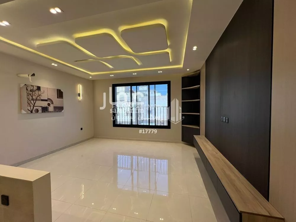 شقة 5 غرف في الشوقية 5