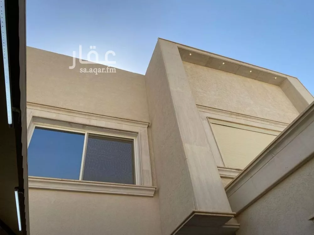 فيلا 5 غرف في عكاظ، الرياض 4