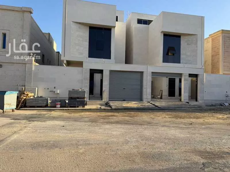 فيلا 6 غرف في ضاحية الملك فهد 5