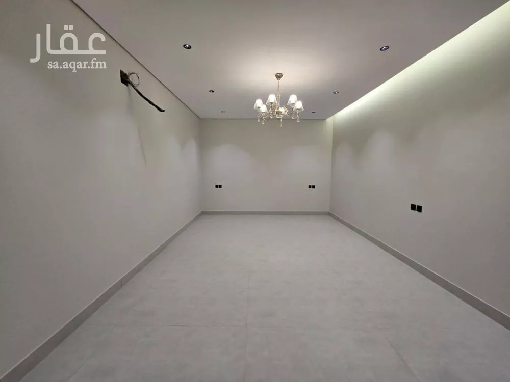 فيلا 9 غرف في العارض 1