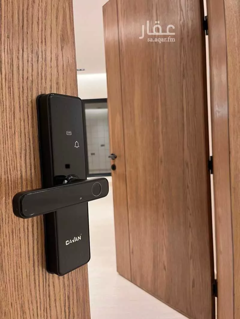 شقة 5 غرف في الامير محمد بن سعود 4