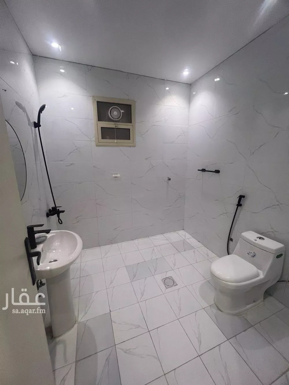 1 bedroom apartment in Al Aqiq 3