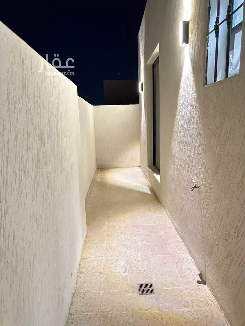 شقة 4 غرف في النظيم 3