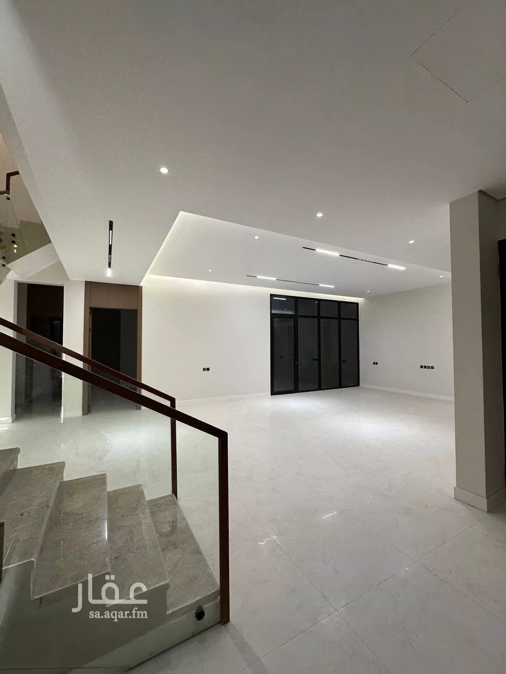 فيلا 6 غرف في المهدية 2