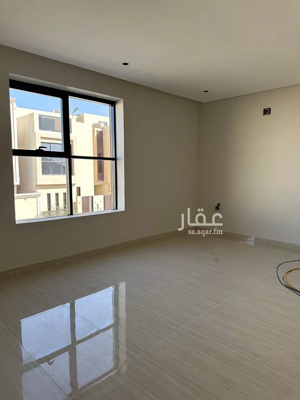 فيلا 7 غرف في المهدية 4