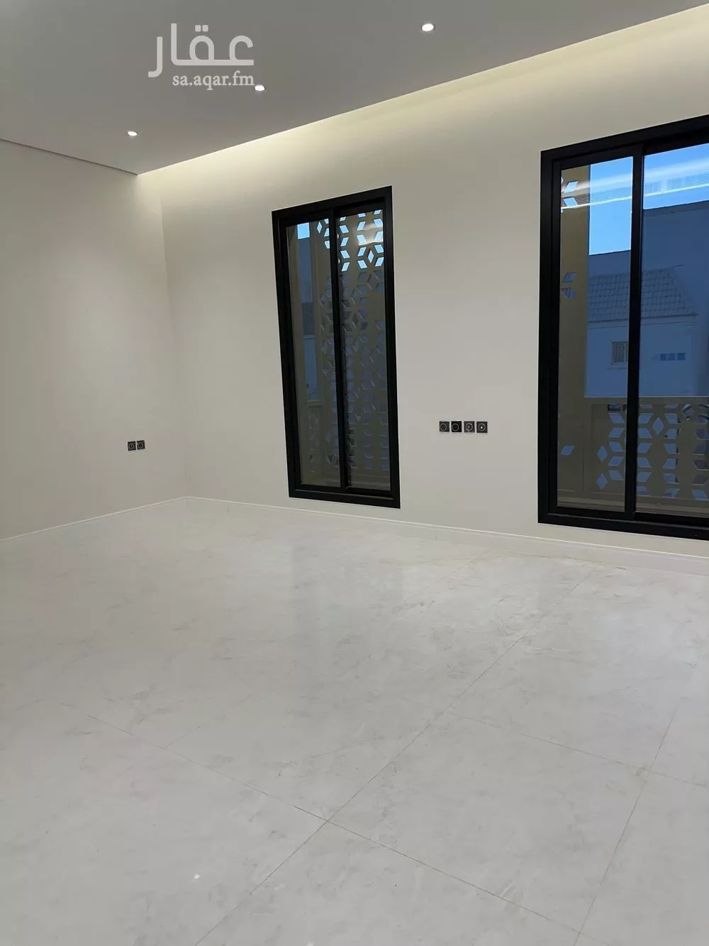 فيلا 6 غرف في المهدية 4