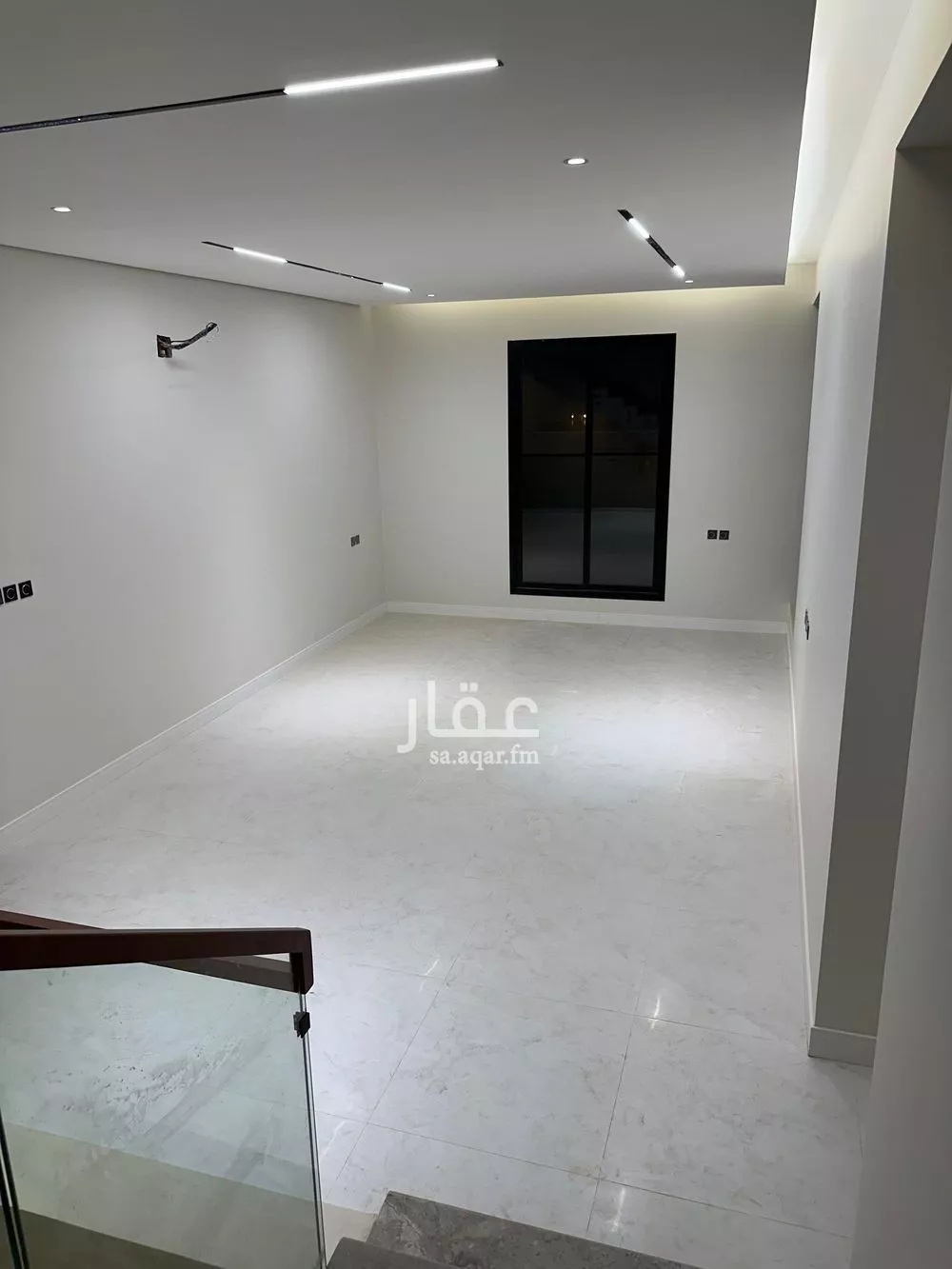 فيلا 6 غرف في المهدية 5