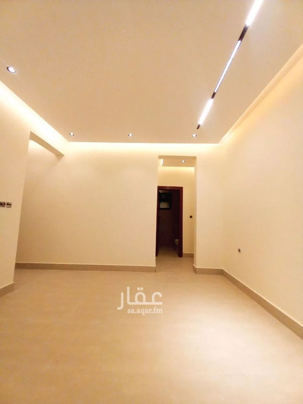 5 bedroom villa in Okaz, Riyadh 10