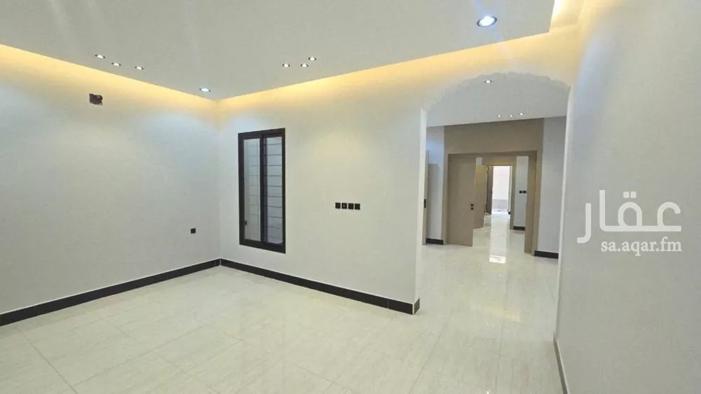 5 bedroom villa in Uhud, Riyadh 15