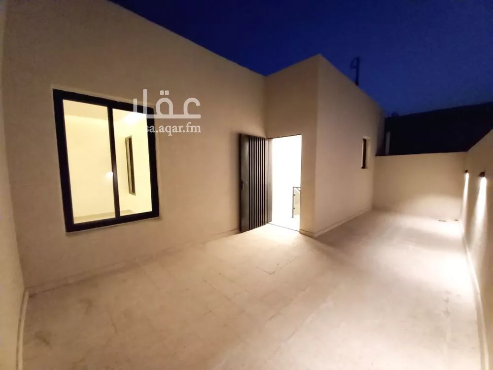 5 bedroom villa in Okaz, Riyadh 18