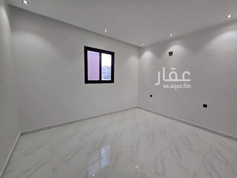 دور 4 غرف في السويدي 3