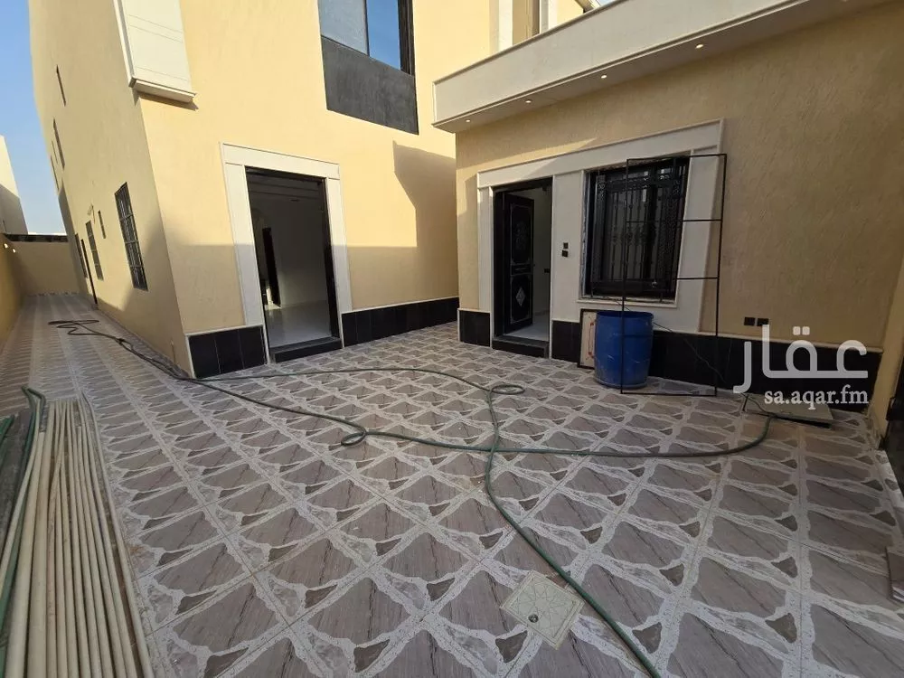 5 bedroom villa in Okaz 4