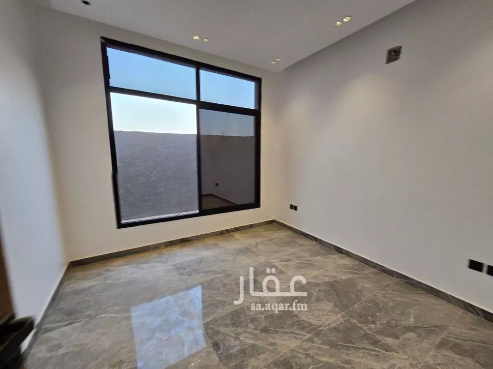 5 bedroom villa in Okaz, Riyadh 6