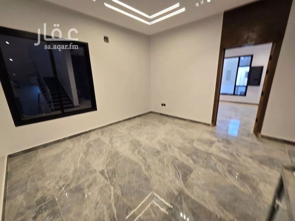 5 bedroom villa in Okaz, Riyadh 9