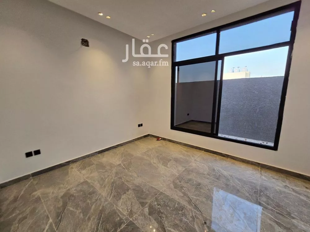5 bedroom villa in Okaz, Riyadh 17