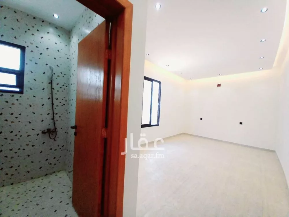 5 bedroom villa in Uhud, Riyadh 20
