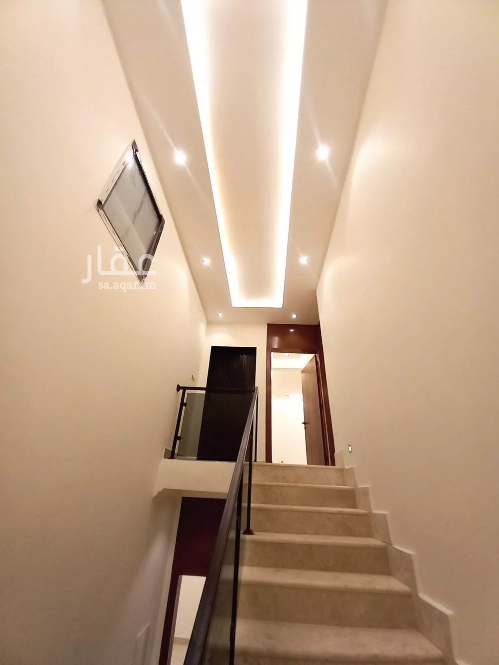 5 bedroom villa in Okaz, Riyadh 12