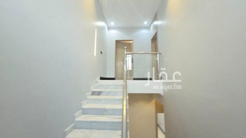 5 bedroom villa in Uhud, Riyadh 11