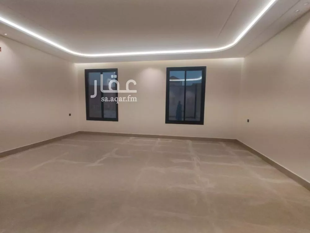 3 bedroom floor in As Suwaidi Al Gharabi 4