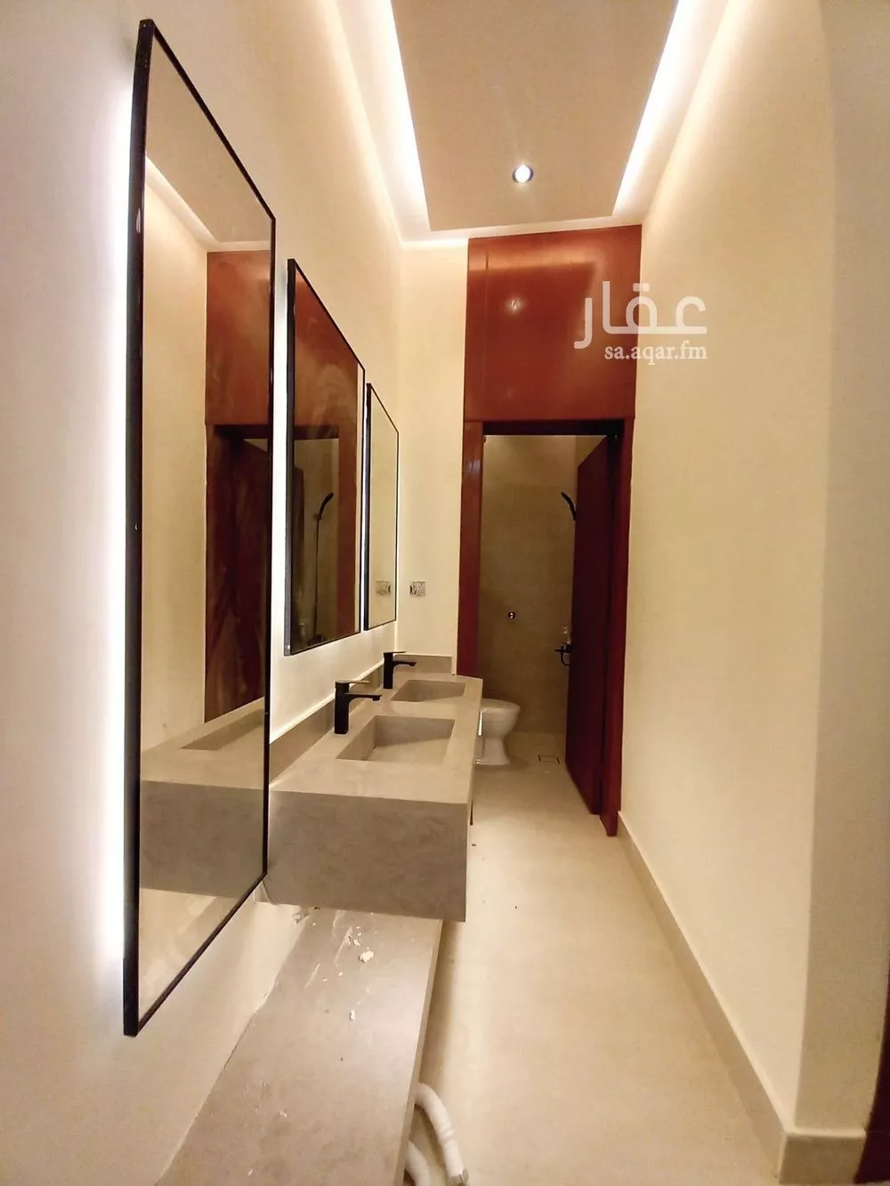 5 bedroom villa in Okaz, Riyadh 4